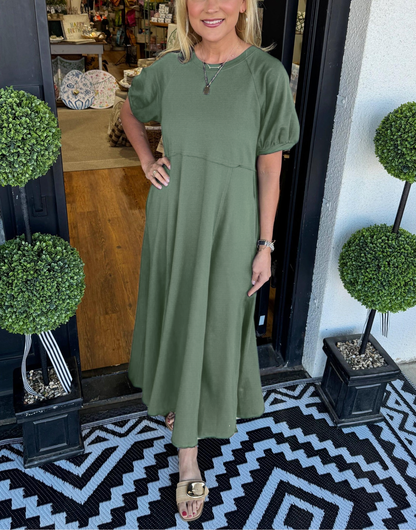 Puff Sleeve Round Neck Maxi Dress – Solid Color, Loose Fit, Wrinkle-Resistant