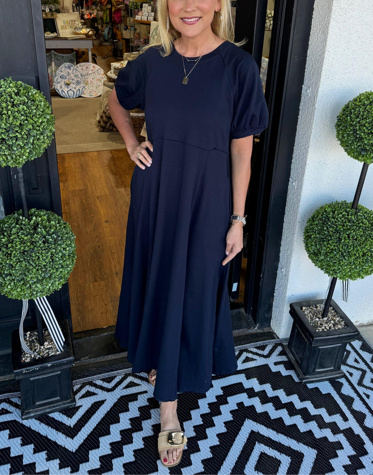 Puff Sleeve Round Neck Maxi Dress – Solid Color, Loose Fit, Wrinkle-Resistant