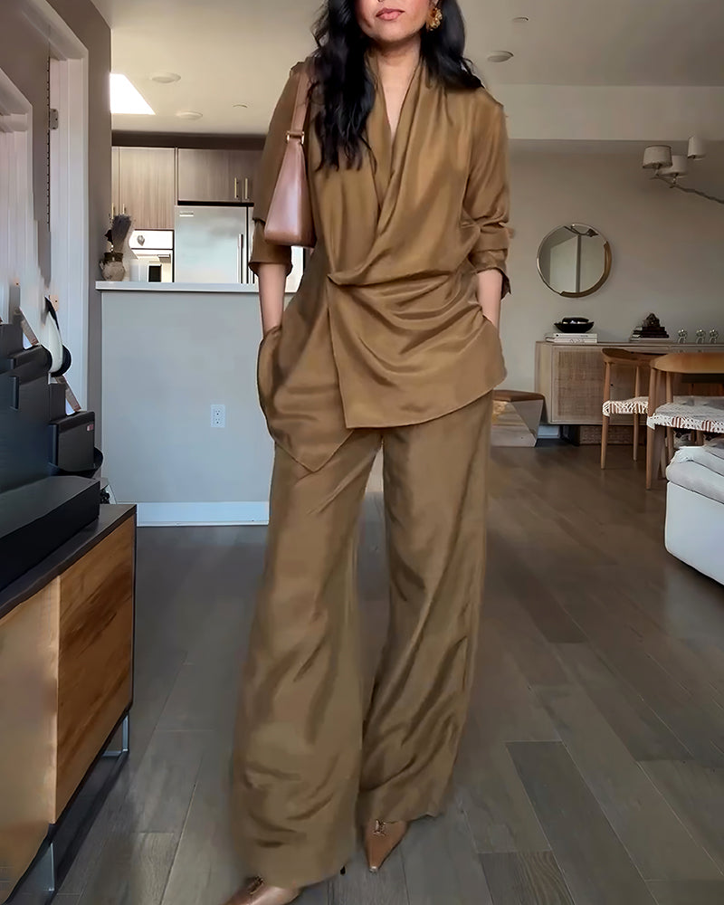 Women's Two-Piece Commuter Set – Long Sleeve Shirt & Elastic Waist Pants